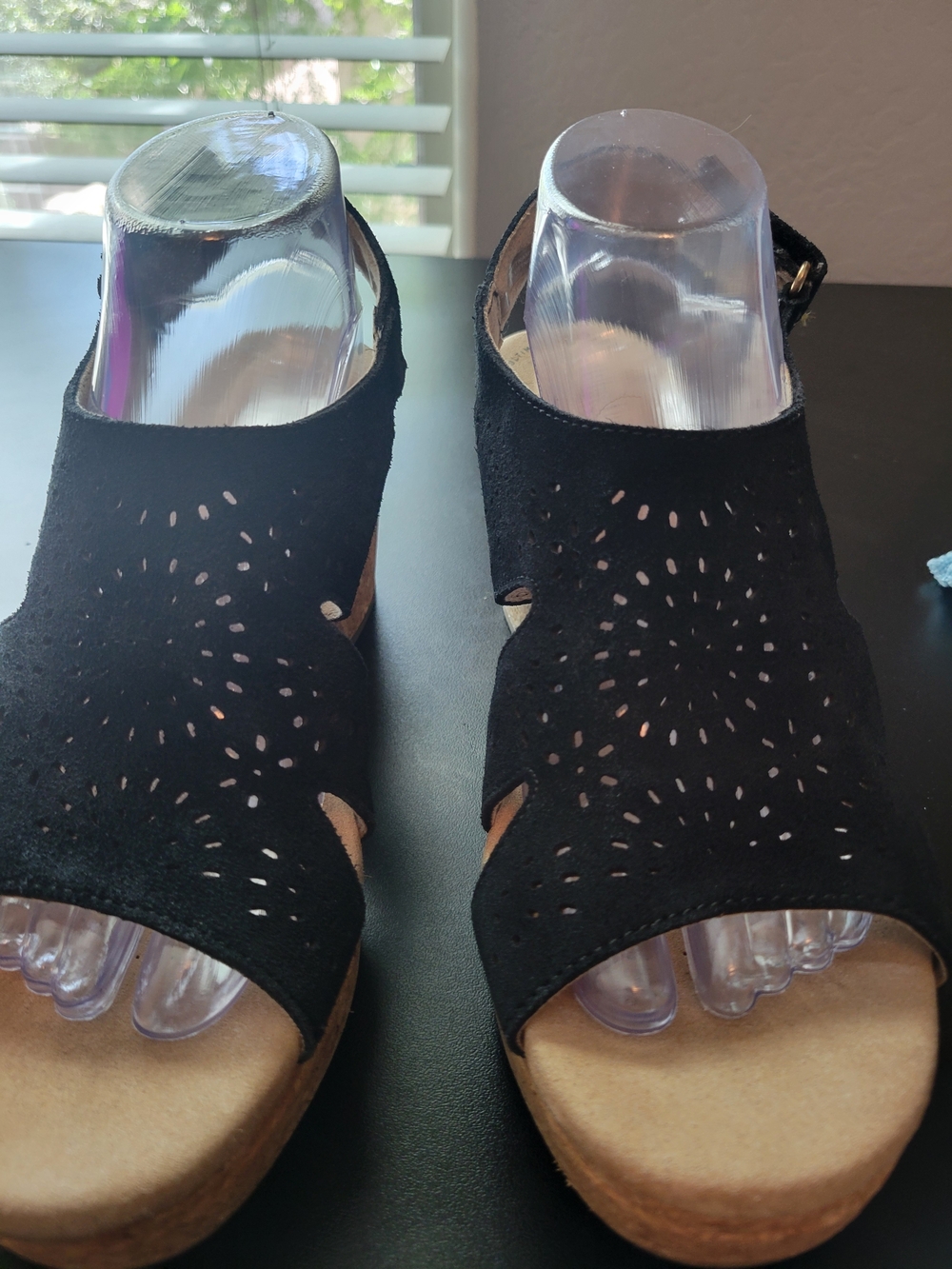 Clarks Black Suede Laser-Cut Peep-Toe Wedge Sandals Womens Size 11M
